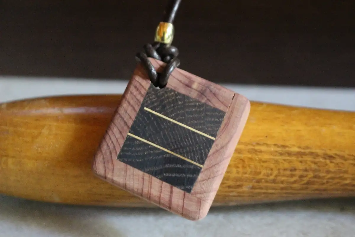 Pendentif carré 3 tons